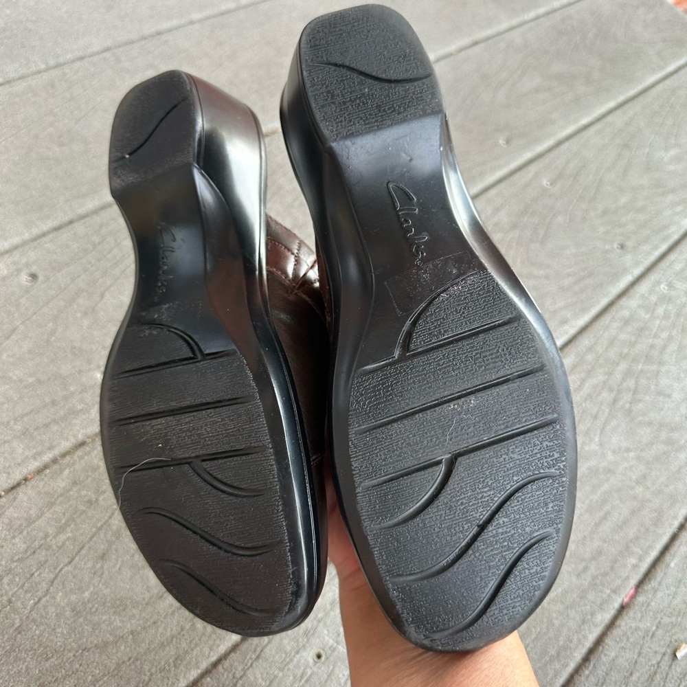 EUC Clarke leather mule - Picture 5 of 6